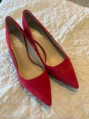 Franco Sarto mid-heel crimson pump sz 7